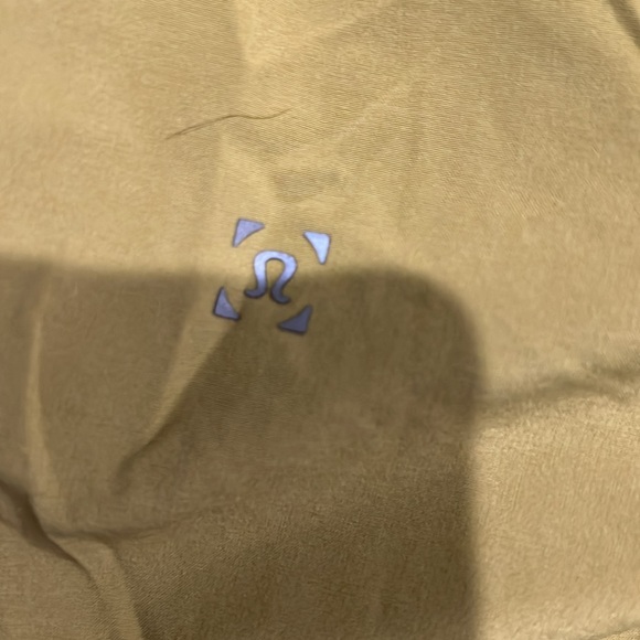 Lululemon Mens Medium 7inch Athletic Shorts - Picture 3 of 3